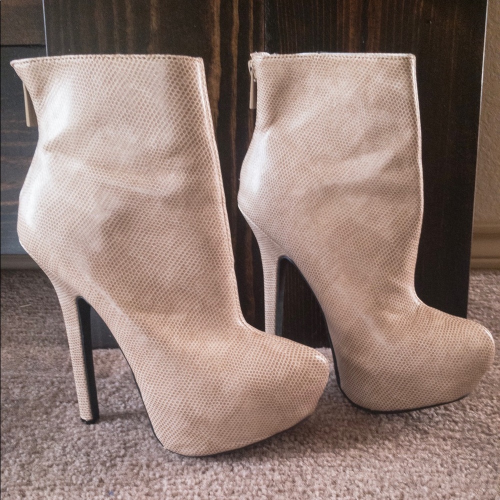 Size 6 Booties. Worn Once.